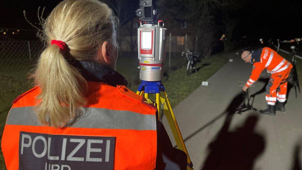 Rennradfahrer bei Kollision mit Velo bei Bülach schwer verletzt