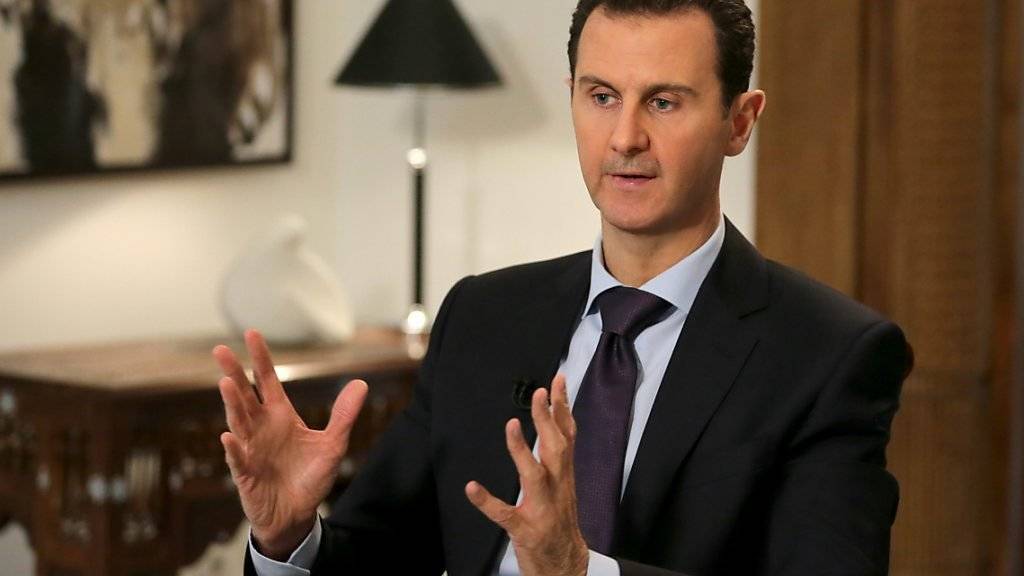 Unter einer Reihe von Bedingungen - unter anderem der Einstellung von Waffenlieferungen an Rebellen - zeigt sich der syrische Machthaber Baschar al-Assad zu einer Waffenruhe bereit. (Archivbild)