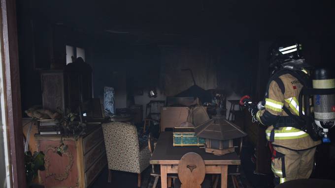 Tote Person nach Brand in Haus