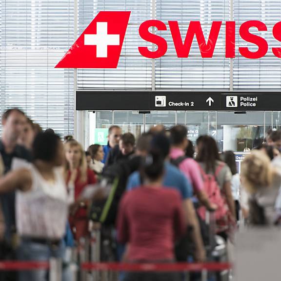 Fast jeder zweite Abflug aus Zürich seit Anfang Juni verspätet