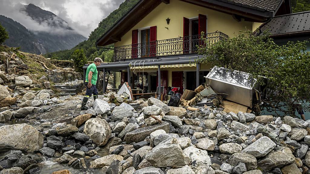 Die Unwetter von Mitte Juni bis Anfang Juli 2024 haben in der Schweiz versicherte Gesamtschäden von 160 bis 200 Millionen Franken verursacht. (Archivbild)