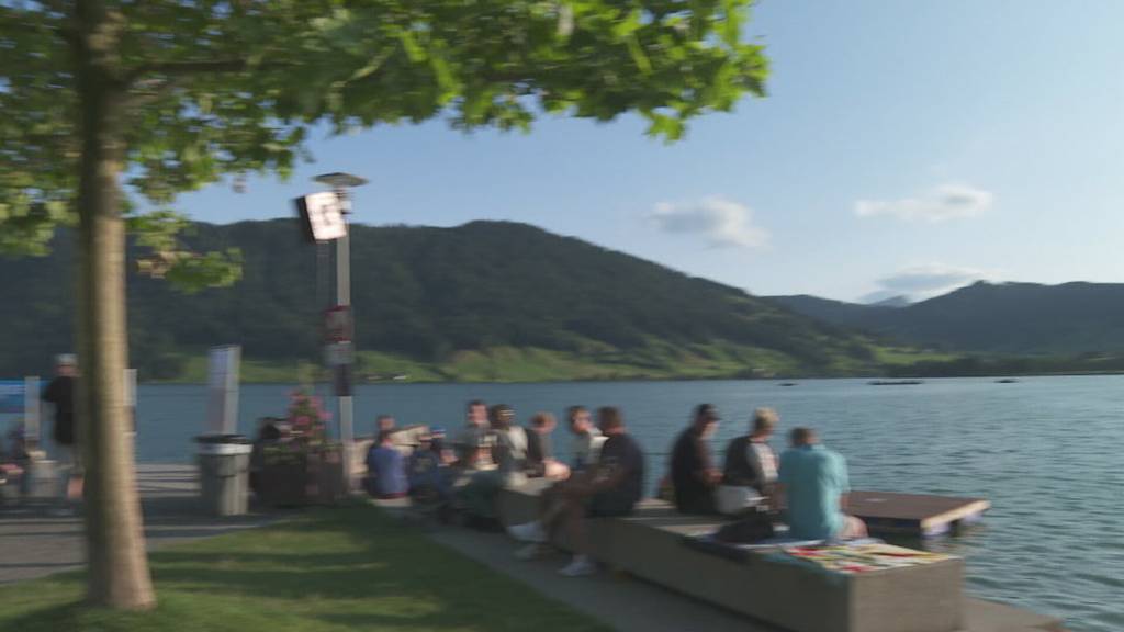 Eindrückliches Feuerwerk beim Sommernachtsfest in Oberägeri