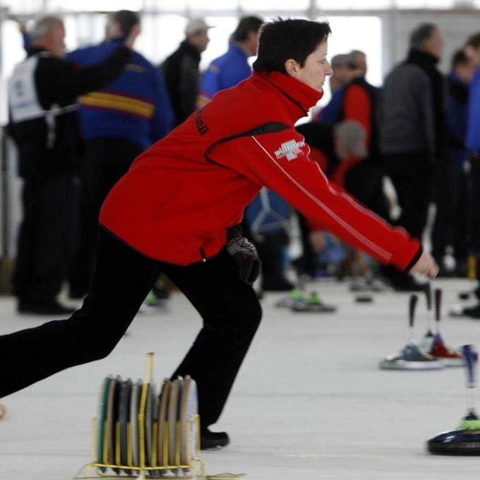 Winterplausch – Eisstockschiessen