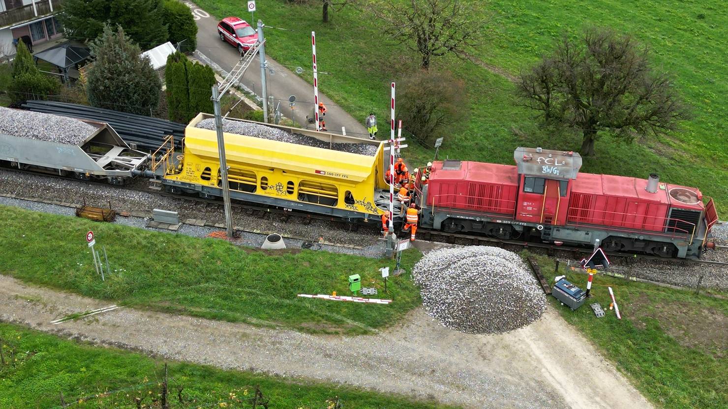 Ossingen ZH Drohnenbilder Zeigen Entgleisten Bauzug TeleZ ri