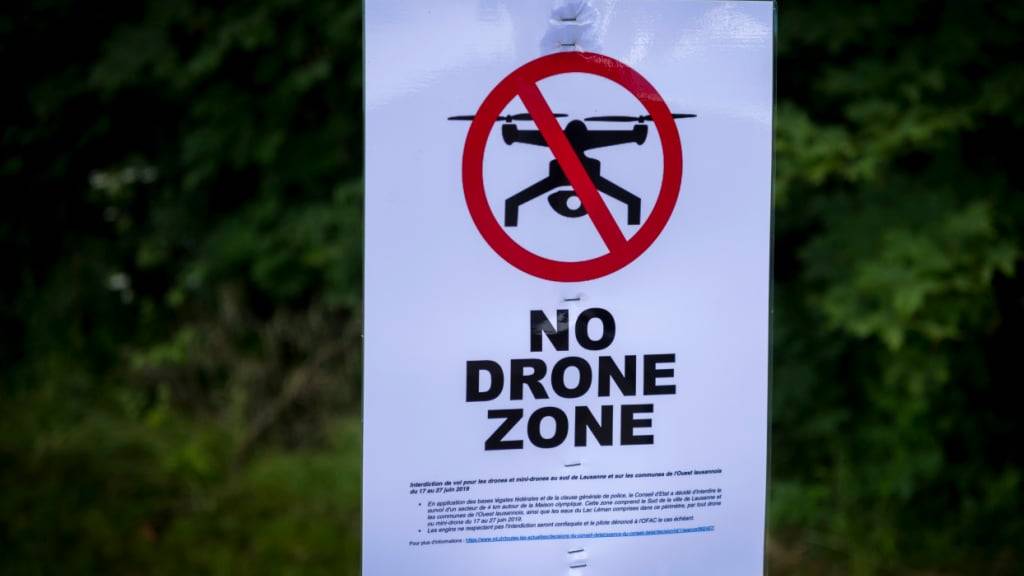 Die Schweizer Armee will neue Drohnenabwehrsysteme zum Schutz ihrer Infrastruktur beschaffen. (Symbolbild)