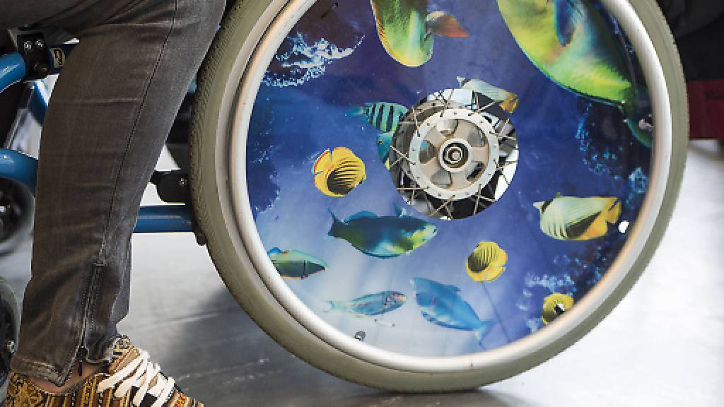 In einem Vorstoss steht die Umsetzung der Gleichstellung von Menschen mit Beeinträchtigung im Kanton Zug im Fokus. (Symbolbild)