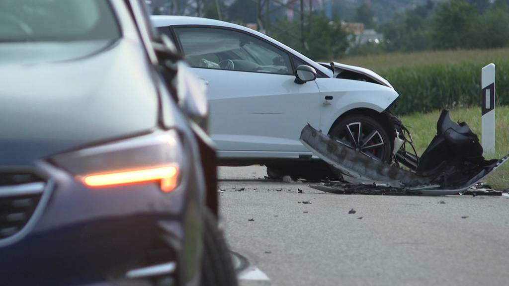 Autounfall in Walterswil fordert drei Verletzte