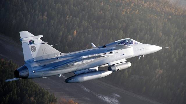 Auch Armee-Befürworter waren gegen den Gripen