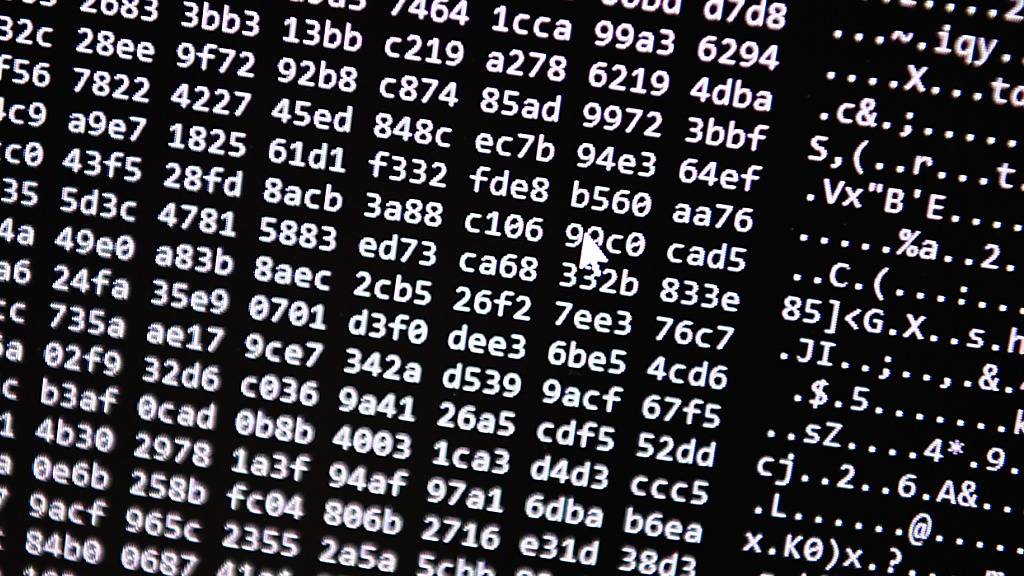 Cyberbetrug-Meldungen haben sich im Halbjahr fast verdoppelt