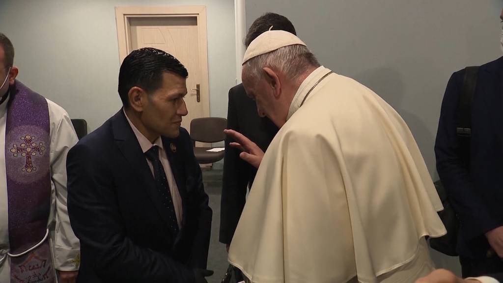 Papst trifft Vater von ertrunkenem Flüchtlingsjungen