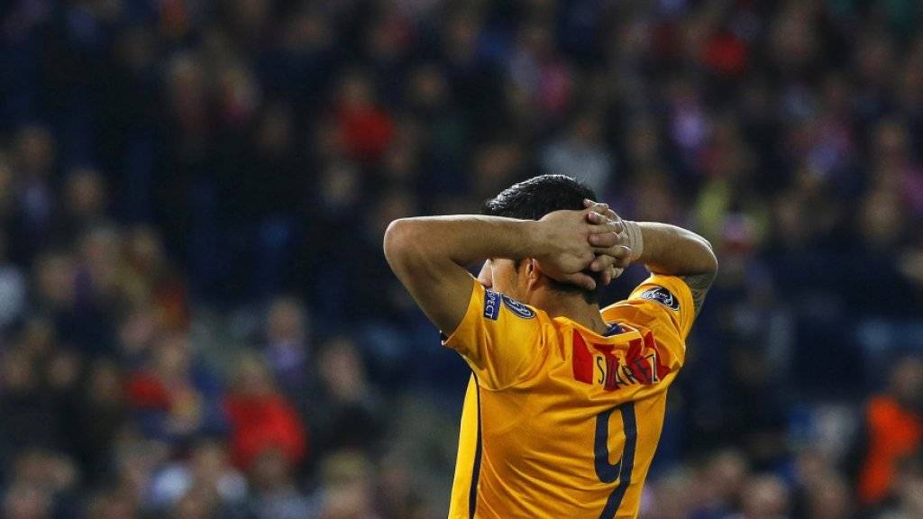 Barcelonas Stürmer Luis Suarez hadert mit dem Schicksal