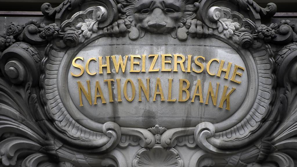 Die Devisenreserven der Schweizerischen Nationalbank (SNB) sind im Juli um deutliche 18,17 Milliarden auf 923,24 Milliarden Franken gesunken. (Archivbild)