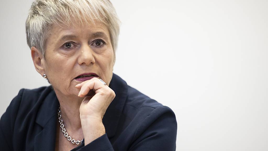 Viele Politikerinnen und Politiker sind Beschimpfungen und Beleidigungen ausgesetzt. Justizdirektorin Jacqueline Fehr (SP) startet nun ein Projekt dagegen. (Archivbild)