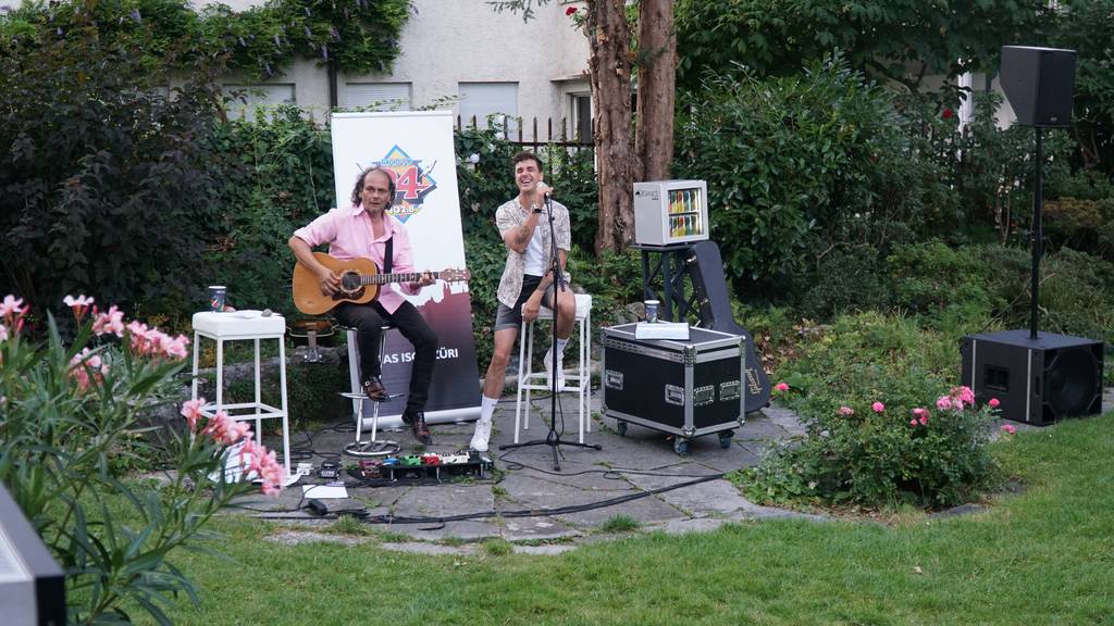 Seven spielte in Hörerin Anninas Garten ein Exklusiv-Konzert