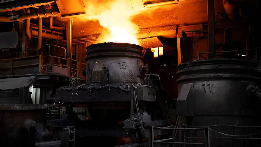 Die Stimmung in der Schweizer Industrie hat sich im Oktober wieder deutlich eingetrübt. Besser sind die Aussichten dagegen bei den Dienstleistungen. (Symbolbild)
