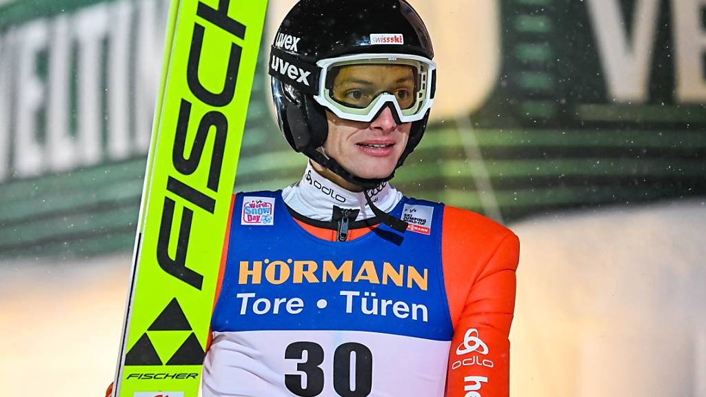 Gregor Deschwanden verbesserte sich in Finnland mit seinen zweiten Sprung noch vom 19. auf den 14. Platz