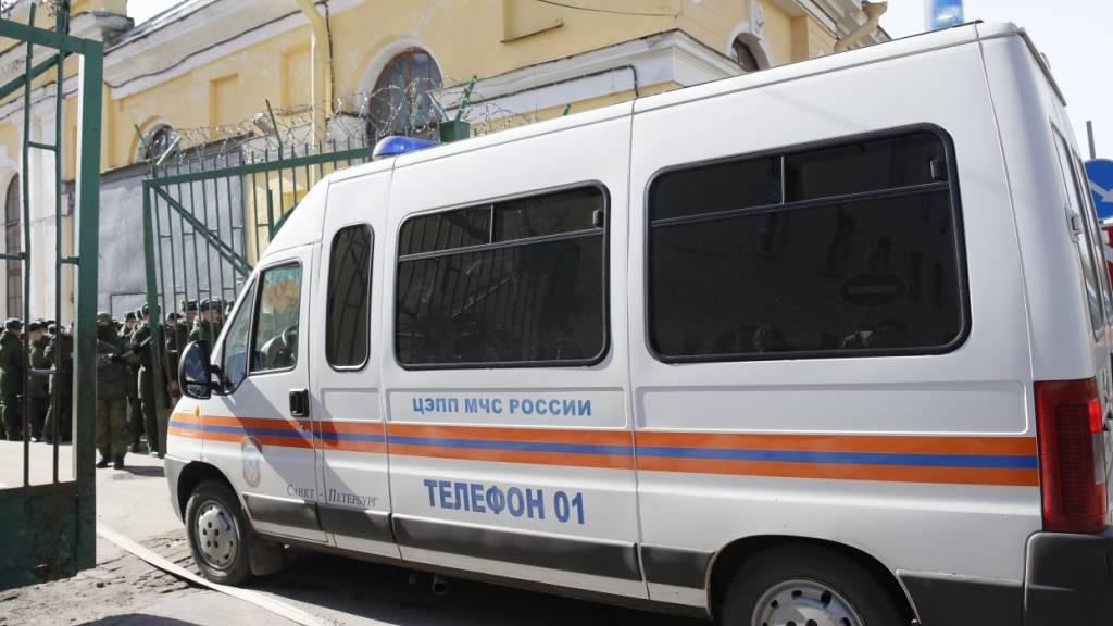 ARCHIV - Ein Krankenwagen in Russland (Symbolbild). Foto: Dmitri Lovetsky/AP/dpa