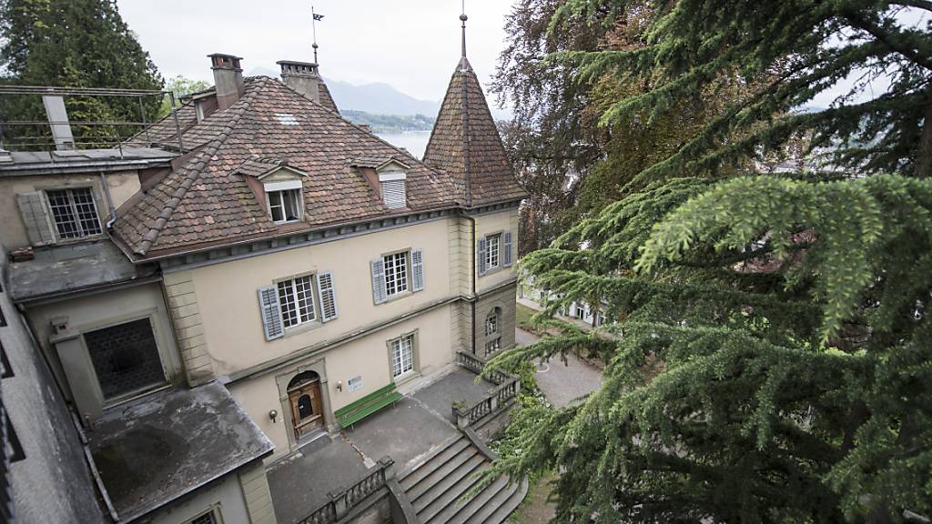 Luzerner Villa Musegg öffentlich ausgeschrieben