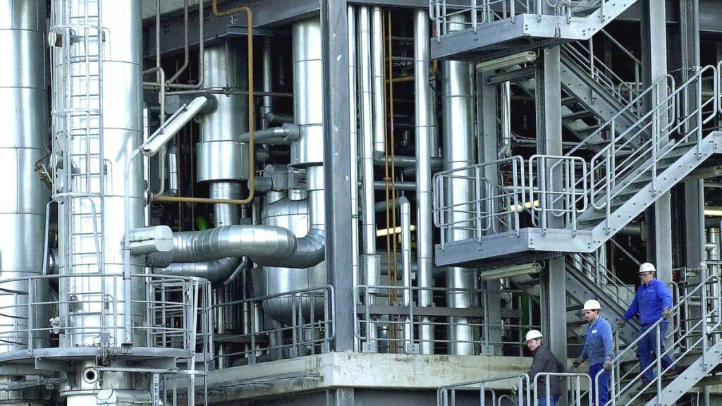 Der Verband der Chemischen Industrie (VCI) hat vor einem Niedergang der chemisch-pharmazeutischen Branche aufgrund der hohen Energiepreise am Standort Deutschland gewarnt. (Symbolbild)