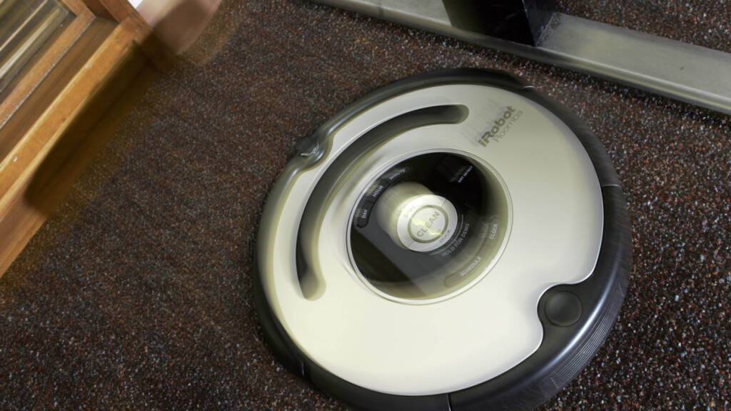 Der Hersteller von Staubsaugerroboter iRobot geht nicht an den Onlinekonzern Amazon. Der Widerstand der Wettbewerbshüter war zu gross.(Archivbild)