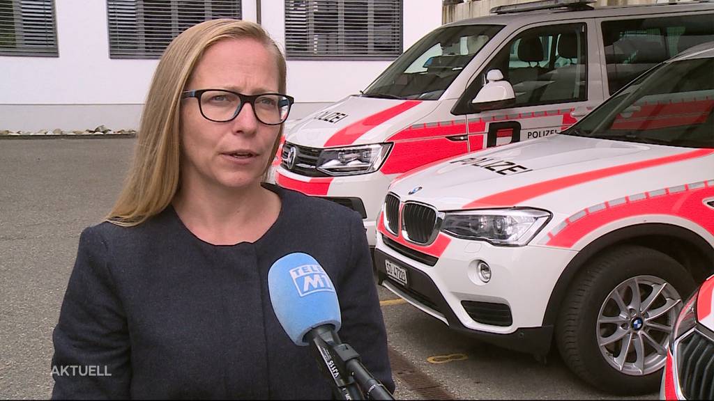 Alkoholisierter Töfflibub auf der Autobahn