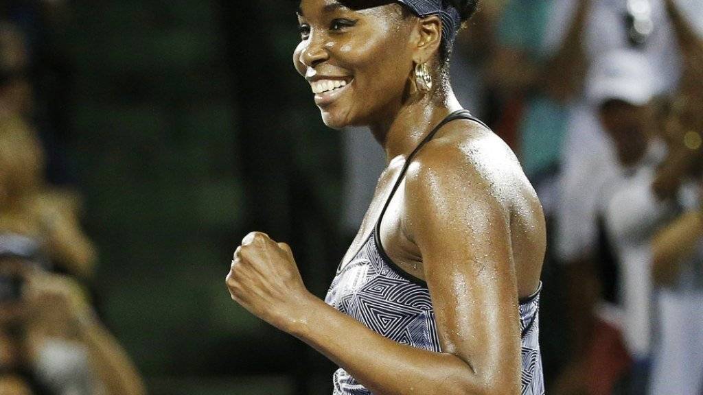 Venus Williams ballt im Spiel gegen Angelique Kerber die Faust