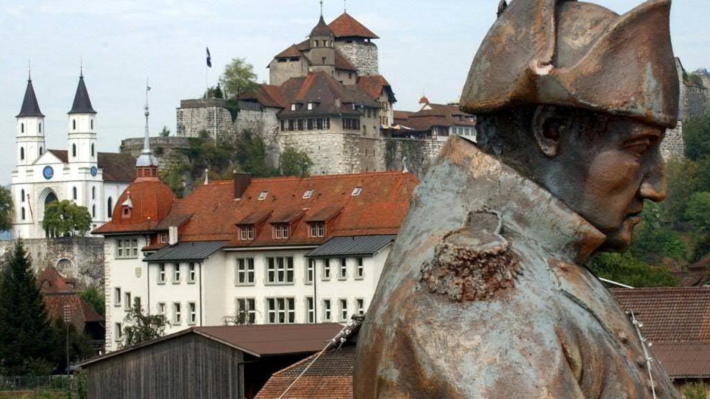 Die Aargauer Gemeinde Aarburg vor den Toren von Olten SO erklärt sich zur Stadt. Das Wahrzeichen des Ortes ist die historische Festung, die seit 1893 als Jugendheim genutzt wird. (Archivbild)
