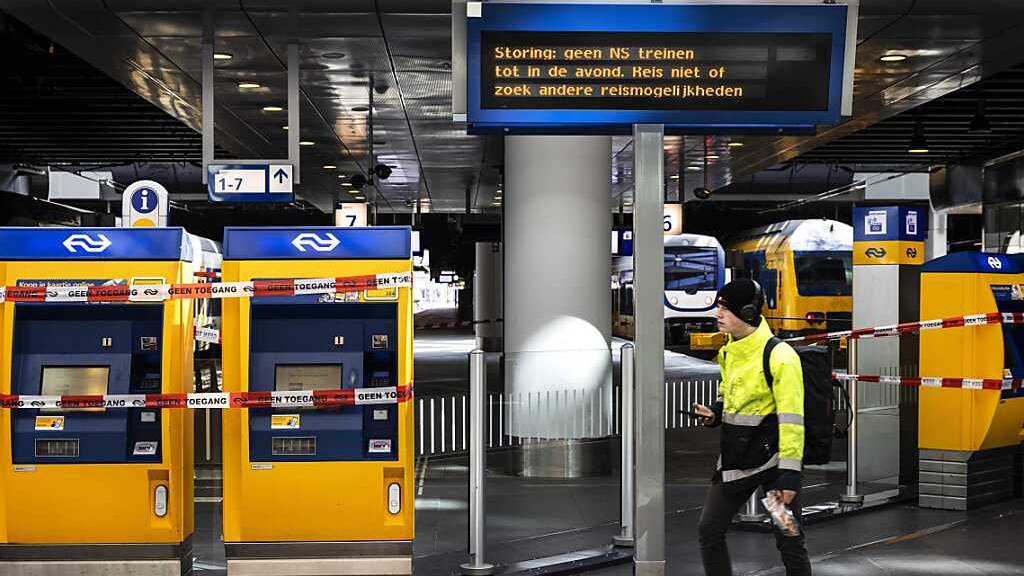 Bahnverkehr in den Niederlanden bricht zusammen – Montag wieder normal?