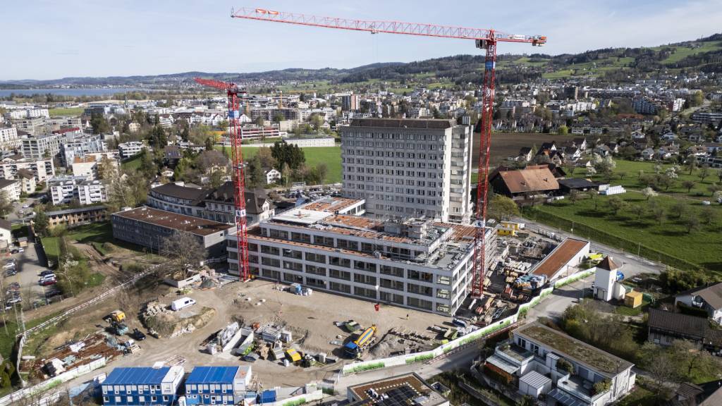 Die Aktionärsgemeinden wollen bis Ende Januar über Massnahmen zur Rettung des Spitals Wetzikon informieren. (Archivbild)