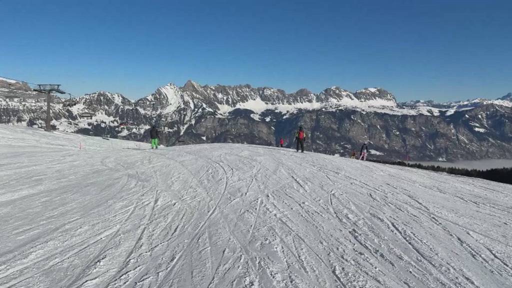 Prachtwetter in den Bergen: Alles fährt Ski zwischen Weihnachten und Neujahr