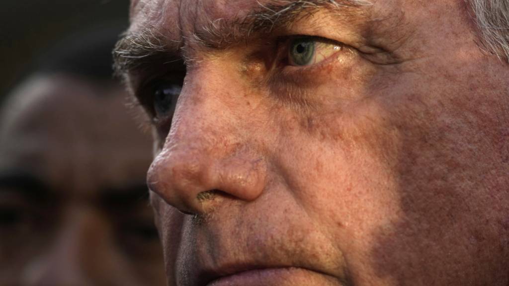 Brasiliens Oberstes Gericht verschärft den Druck auf Ex-Präsident Bolsonaro und untersagt die Verbreitung seiner Interviews in sozialen Netzwerken. Bei einem Verstoss droht Haft. (Archivbild)