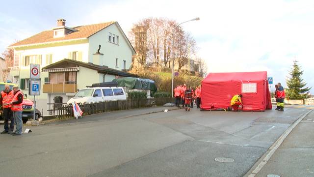 Kind stirbt nach Trottinett-Unfall mit Lastwagen