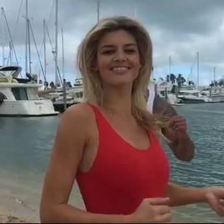 Kelly Rohrbach ist die neue Pamela Anderson