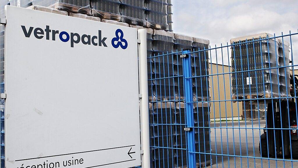 Das Werk von Vetropack in St-Prex (Waadt) ist von der Schliessung bedroht. (Archivbild)