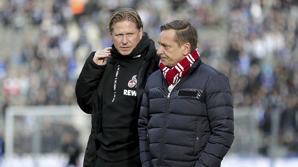 Keine einfache Situation für Trainer Markus Gisdol (links) und Sportchef Horst Heldt vom 1. FC Köln.