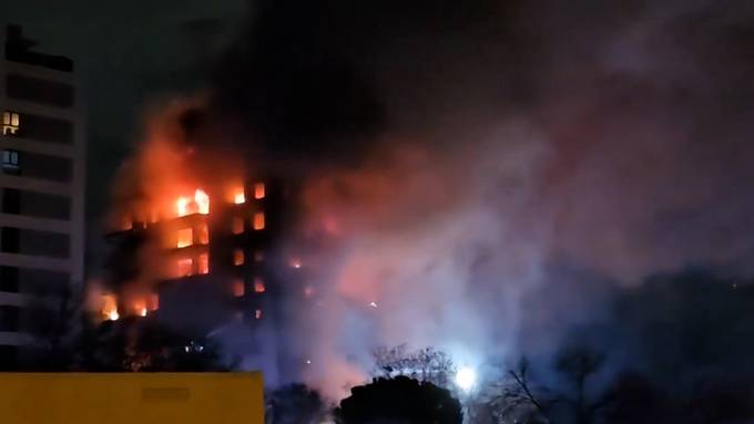 Feuerhölle in Spanien: Tote bei Brandkatastrophe in Wohnanlage