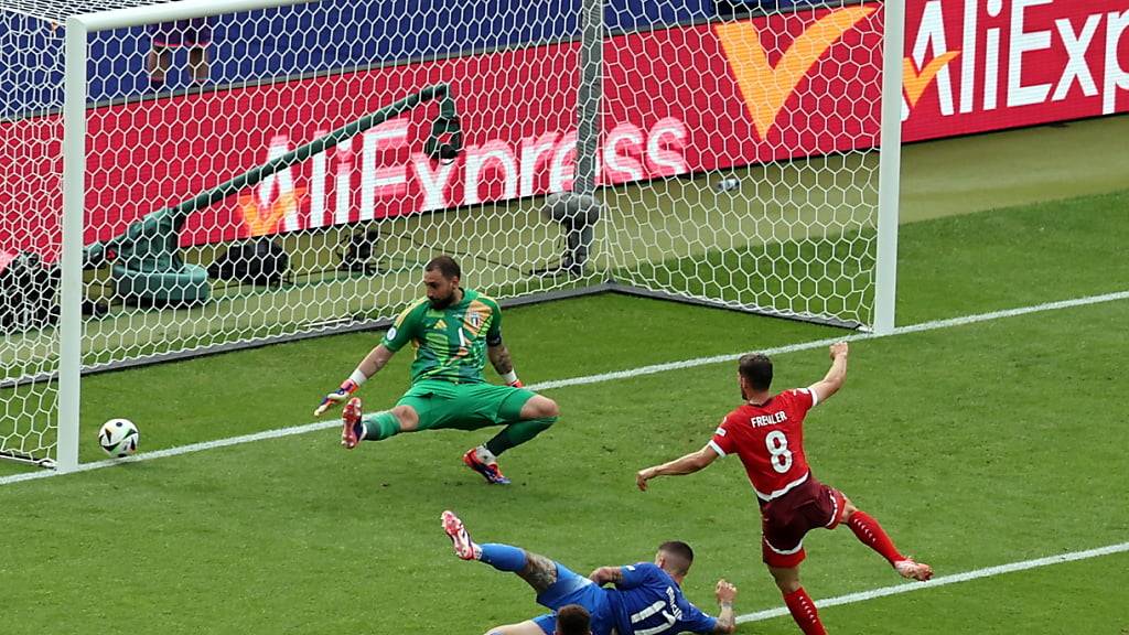 Die Schweizer Fussball-Nationalmannschaft erhält für ihren 2:0-Sieg gegen Italien von den Schweizer Medien viel Lob. Sie preisen Spieler, Mannschaft und Trainer - und träumen vom ganz grossen Coup.