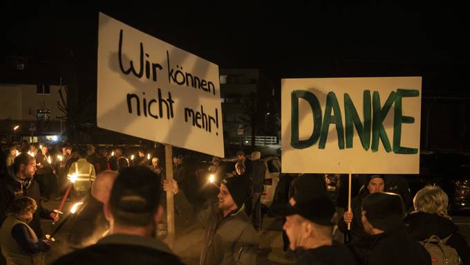 Mit Glocken und Treicheln: Solothurner Bauern wollen Zeichen setzen
