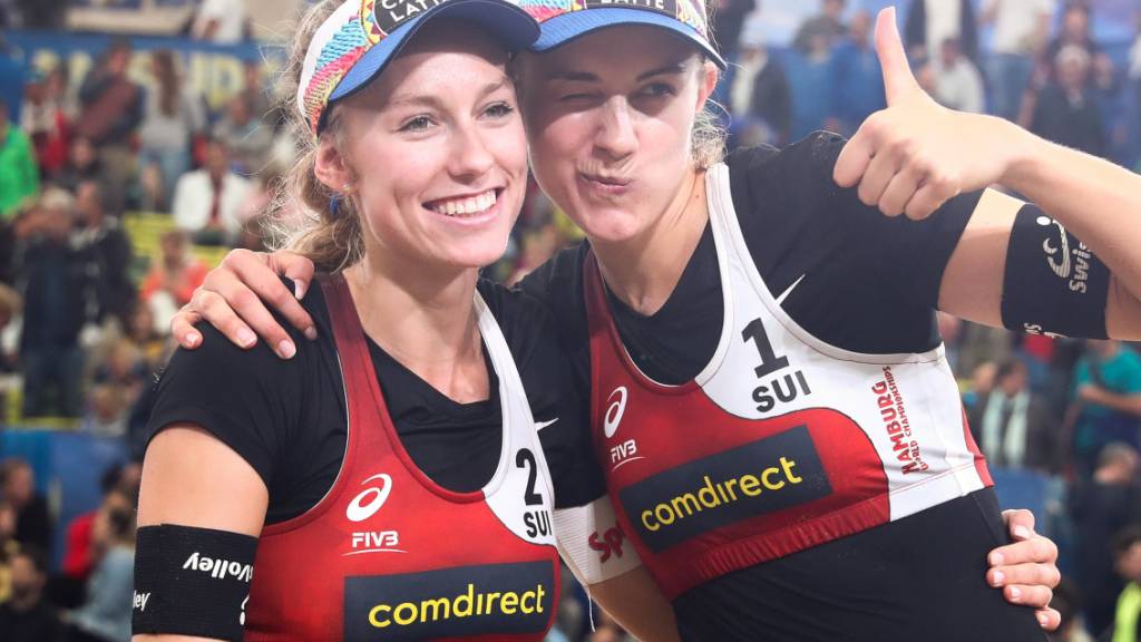 Zuversichtlich, dass die Turnierpause eine Chance bietet: Nina Betschart (li.) und Tanja Hüberli