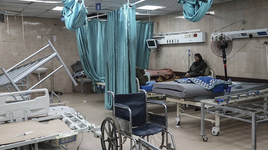 Israel beschiesst Krankenhaus in der Stadt Gaza - Sieben Tote