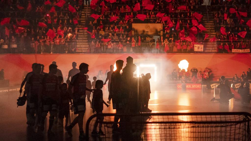 Premiere der Unihockey-Cupfinals in Kriens