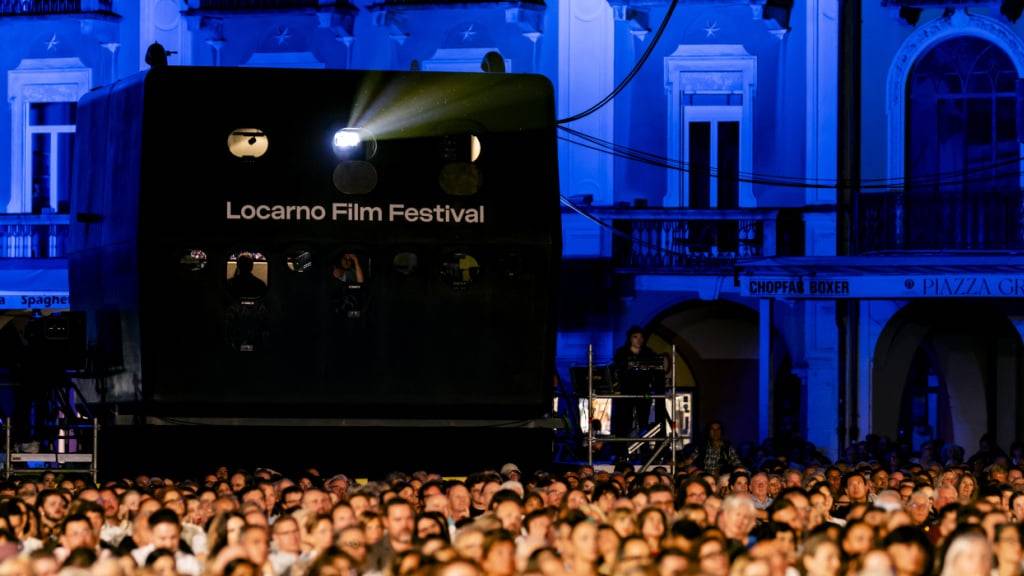 Das 78. Filmfestival Locarno hat in der ersten Hälfte leicht mehr Zuschauerinnen und Zuschauer als im Vorjahr angezogen.