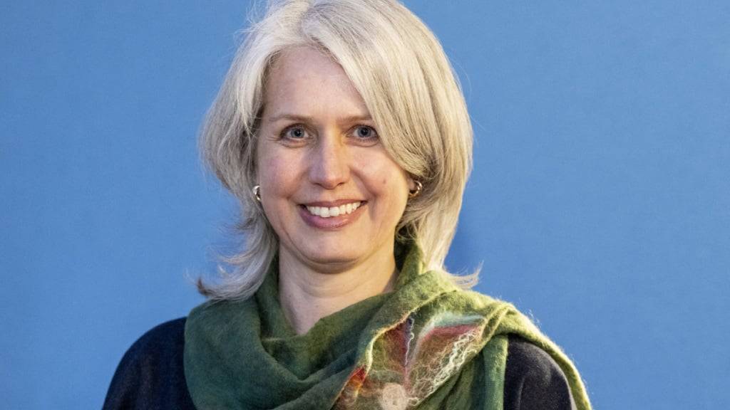 Die Luzerner Finanzdirektorin Franziska Bitzi (Mitte) mahnt trotz guter Abschlüsse der Stadt zu einer sorgfältigen Finanzpolitik. (Archivaufnahme)