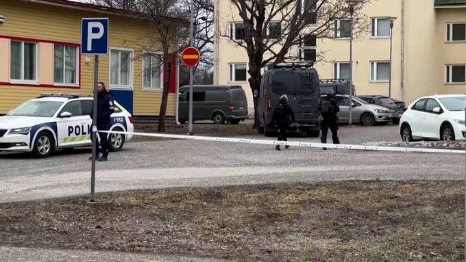 Schüsse in finnischer Schule – mindestens ein Kind (12) tot