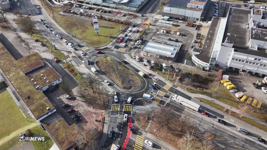 Zu eng für Lastwagen: Ärger über neuen Kreisel in Winterthur