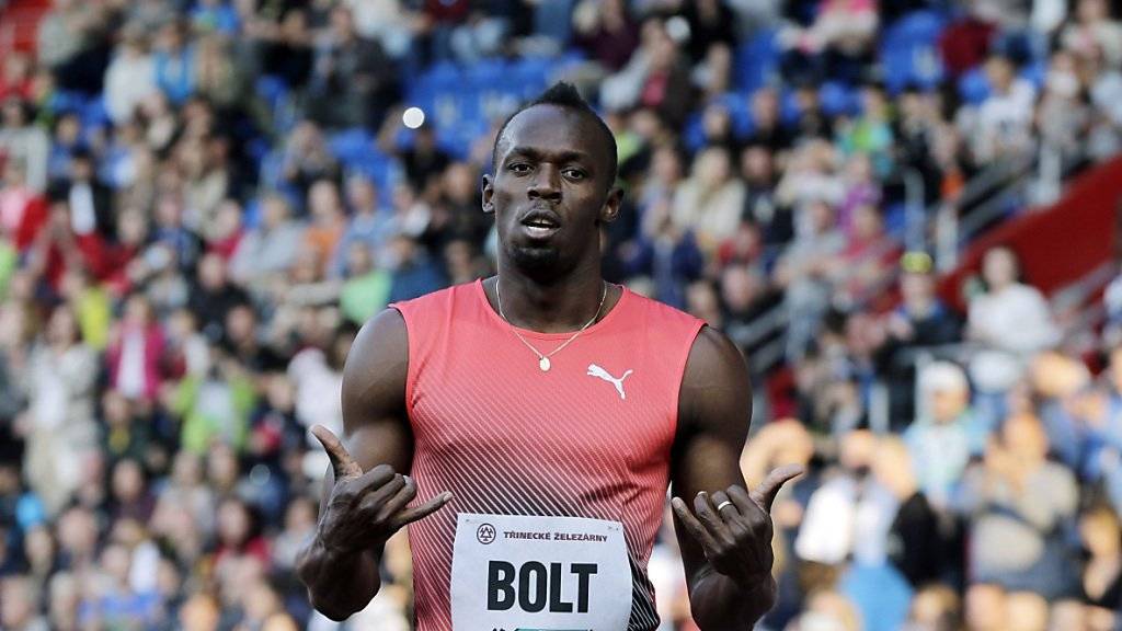 Usain Bolt nach seinem Sieg über 100 m (9,98 Sekunden) im tschechischen Ostrava