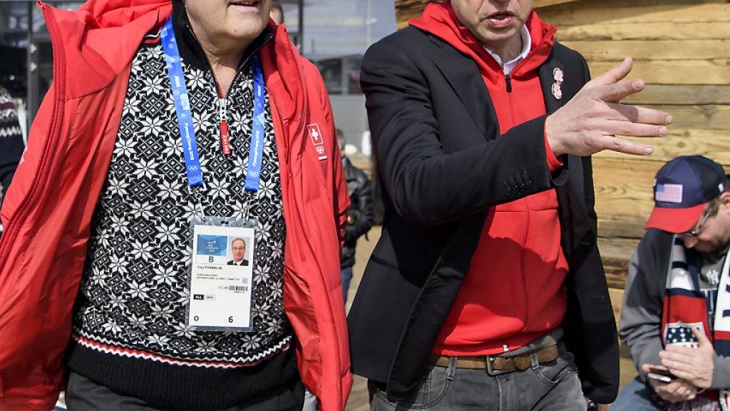 Guy Parmelin (links) mit Nicolas Bideau, Leiter von Präsenz Schweiz, im House of Switzerland