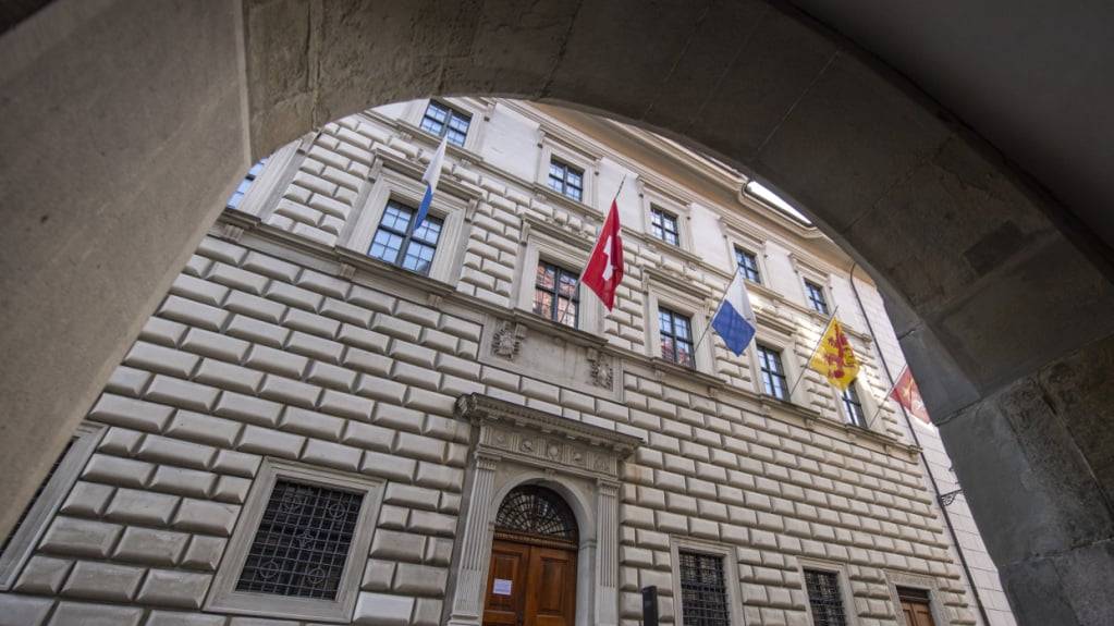 Die Luzerner Regierung rechnet 2025 nach erster Hochrechnung mit einem Gewinn von 245 Millionen Franken. (Symbolbild)