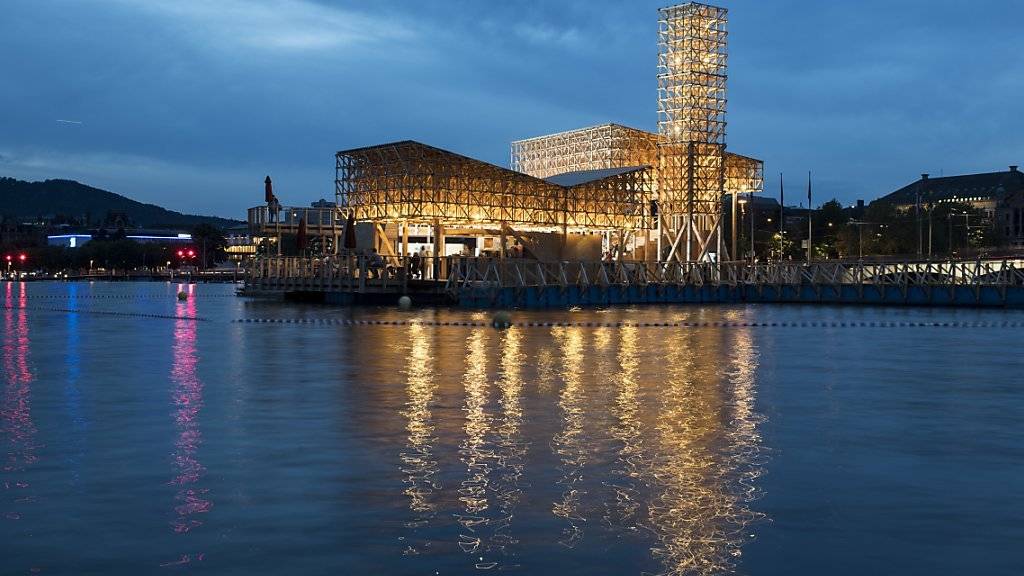 Das Zurich Film Festival will ihn als weiteren Standort nutzen: Der «Pavillon of Reflections» der Manifesta in Zürich.