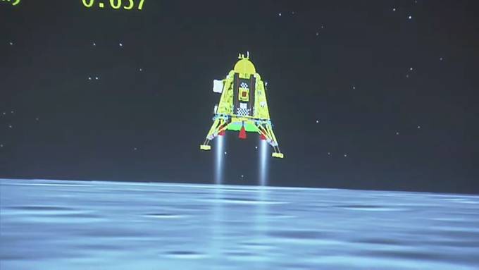 Indische Sonde landet erfolgreich auf dem Mond